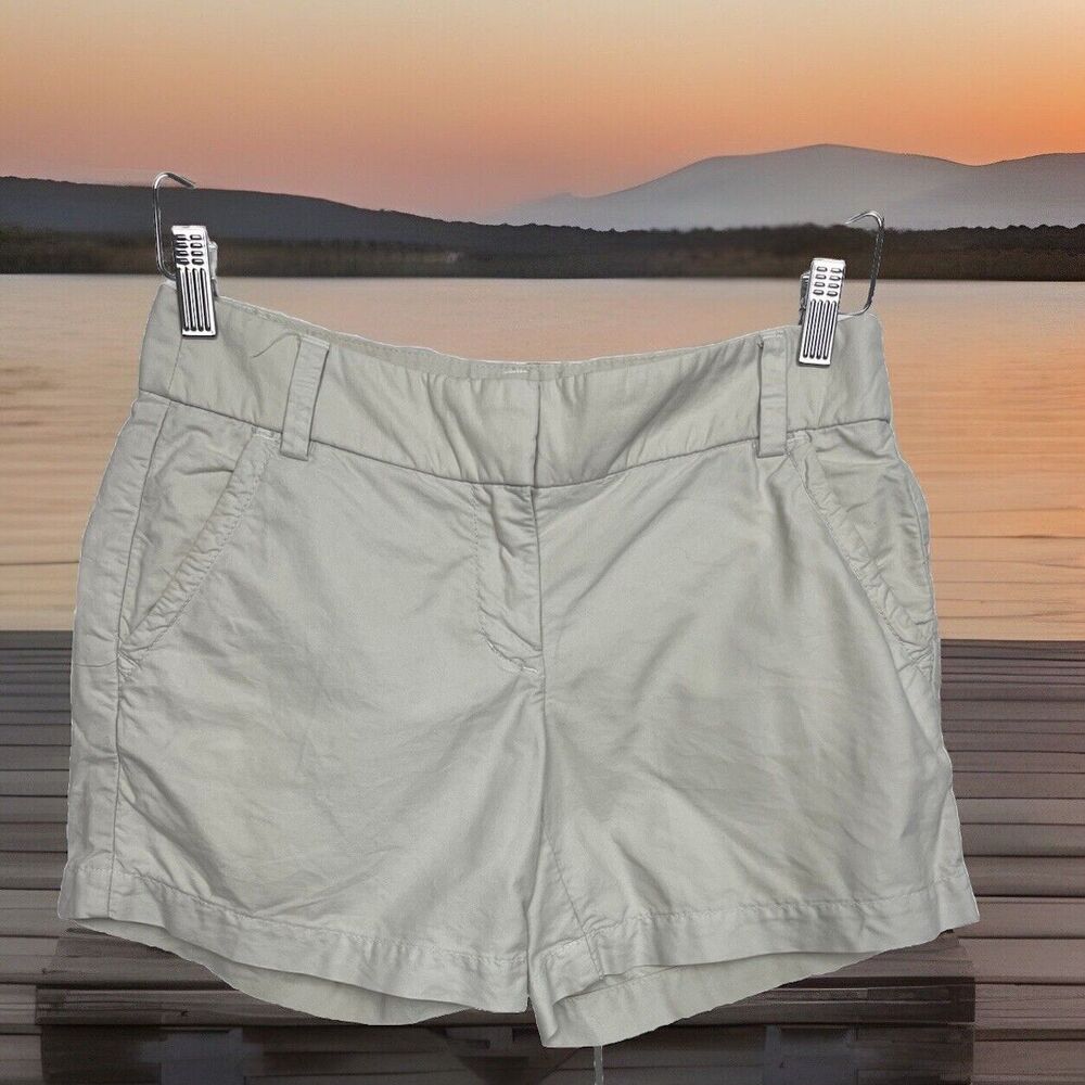 J Crew Shorts Chino Beige Khaki Pockets Preppy Classic 100% Cotton‎ Women Size 2